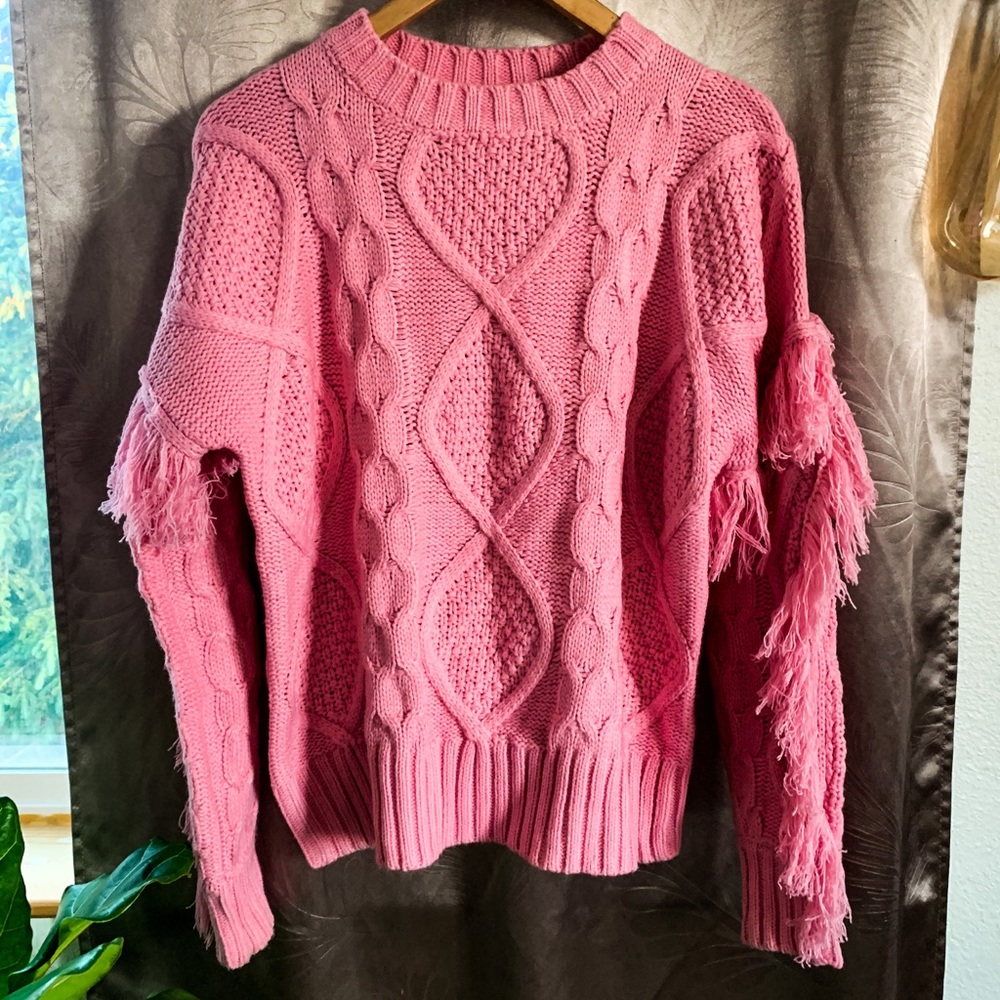 Cute bubblegum pink chunky sweater with flare!